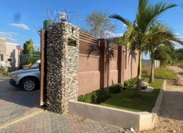 4-bedroom-house-for-sale-in-meanwood-ndeke-big-2