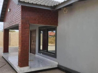 modern-3-bedroom-house-for-sale-in-meanwood-ndeke