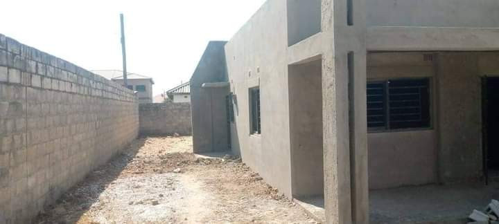 2-by-2-bedroom-flats-for-sale-in-meanwood-ndeke-phase-1-big-0