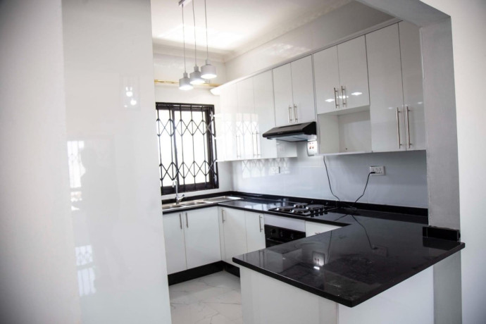 2-bedroom-flat-for-rent-in-meanwood-ndeke-big-4