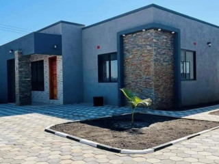 2-bedroom-flat-for-rent-in-meanwood-ndeke