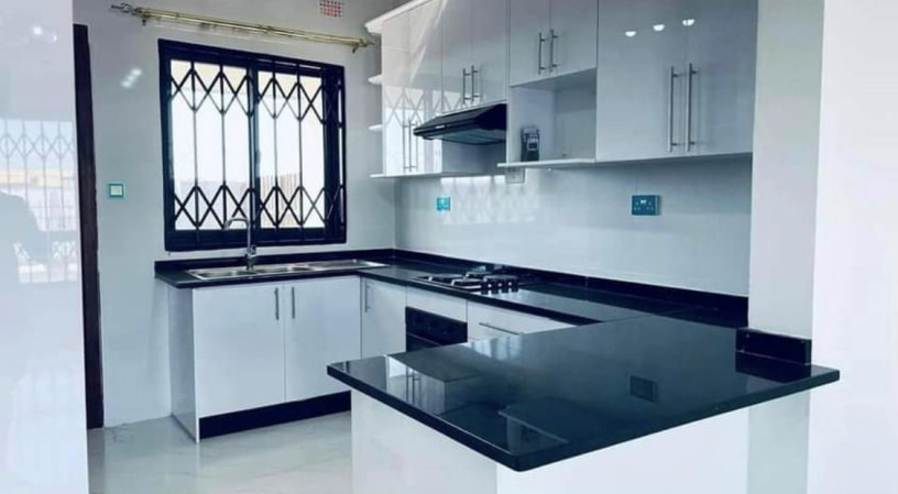 2-bedroom-flat-for-rent-in-meanwood-ndeke-big-3