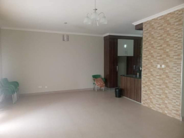 2-bedroom-flat-for-rent-in-phi-big-2