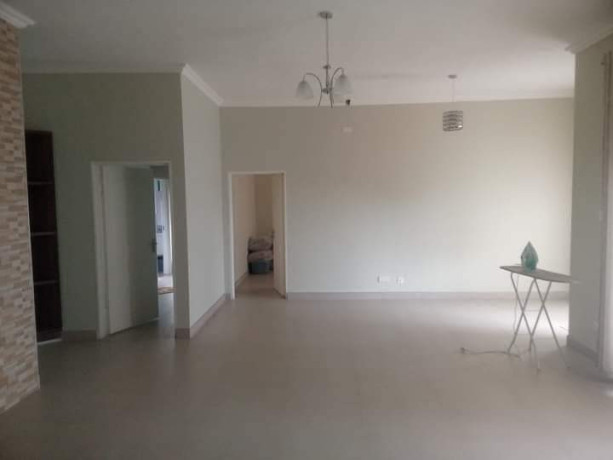 2-bedroom-flat-for-rent-in-phi-big-6