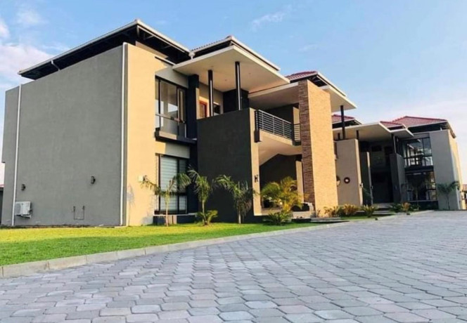 2-bedroom-apartments-for-rent-in-roma-park-big-0