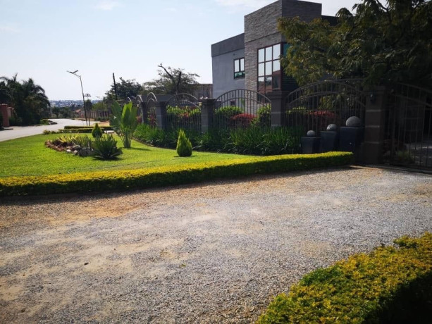 5-bedroom-house-for-rent-in-roma-park-big-8