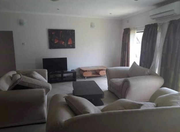 2-bedroom-apartment-for-rent-in-roma-park-big-1