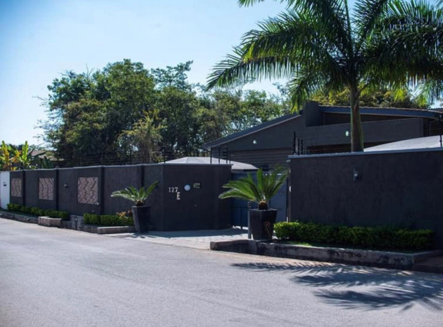 3-bedroom-house-for-rent-in-roma-big-9