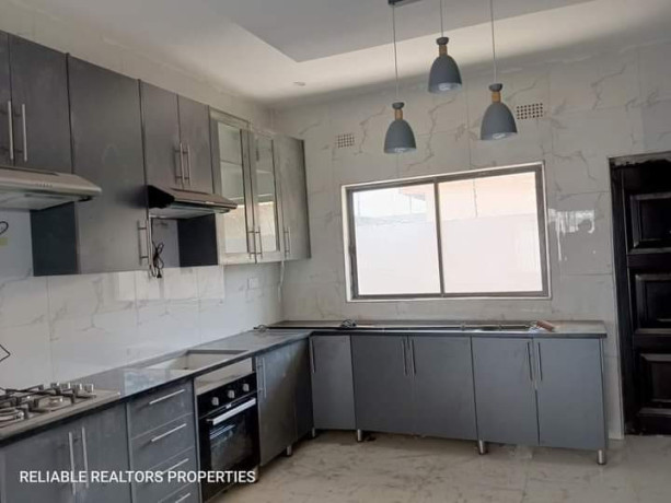 3-bedroom-house-for-rent-in-chalala-big-7