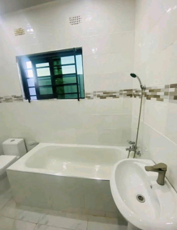 3-bedroom-flat-for-rent-in-ibex-hill-big-8