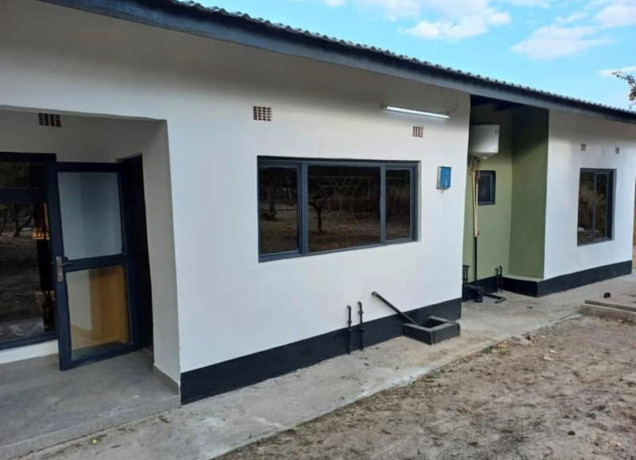 2-bedroom-flat-for-rent-in-ibex-hill-big-6