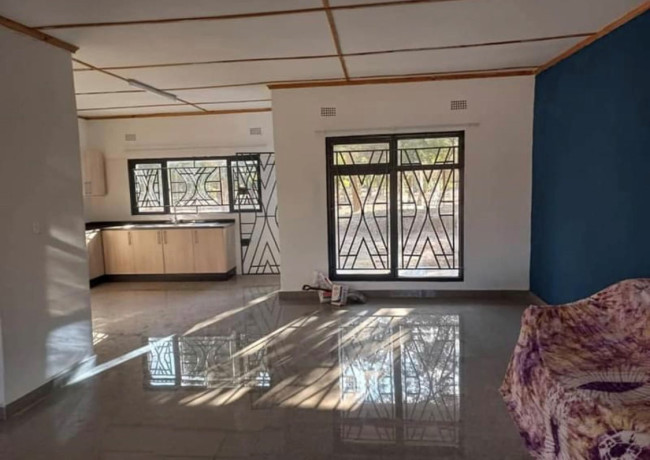 2-bedroom-flat-for-rent-in-ibex-hill-big-1