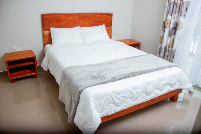 32-bedroom-apartments-for-rent-in-foxdale-big-2