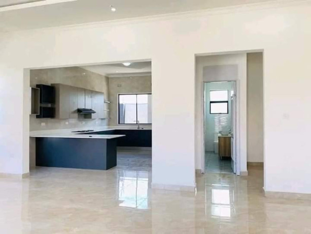 5-by-2-bedroom-flats-for-sale-in-ibex-hill-big-9