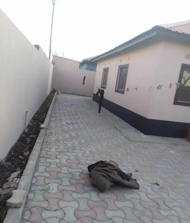 2-bedroom-flat-for-rent-in-meanwood-chamba-valley-big-3