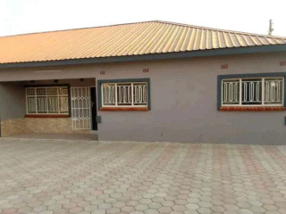 2-bedroom-house-for-rent-in-chamba-valley