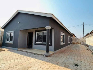 3-bedroom-house-for-sale-in-chamba-valley