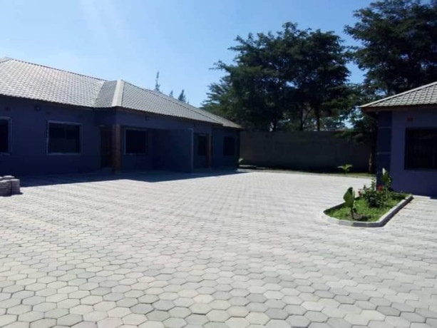 2-bedroom-flat-for-rent-in-makeni-bonaventure-big-4