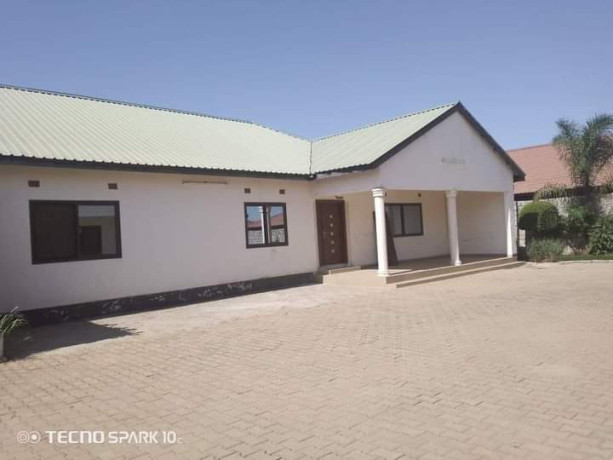 3-bedroom-flat-for-rent-in-makeni-bonaventure-big-7