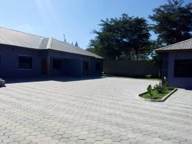 2-bedroom-flat-for-rent-in-makeni-bonaventure-big-4