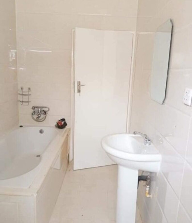 3-bedroom-flats-for-rent-in-meanwood-mutumbi-big-7