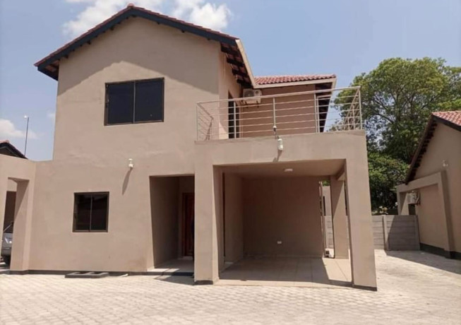 3-bedroom-flat-for-rent-in-roma-big-0