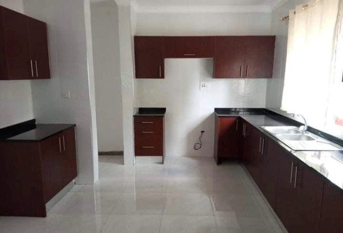 3-bedroom-flats-for-rent-in-new-kasama-big-0