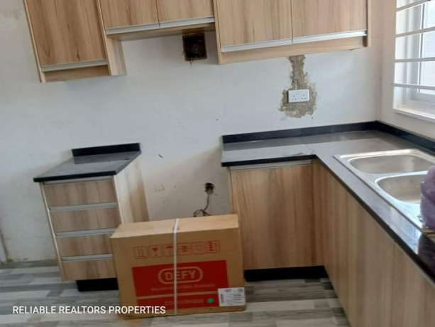 3-bedroom-apartment-for-rent-in-northgate-big-9