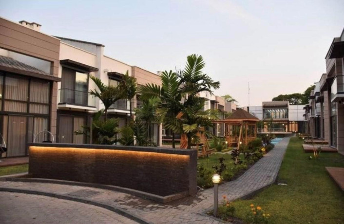 3-bedroom-apartments-for-rent-in-longacres-big-0