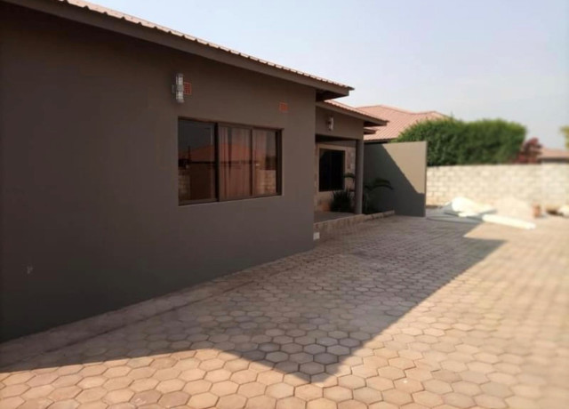 3-bedroom-house-for-rent-in-new-kasama-big-5