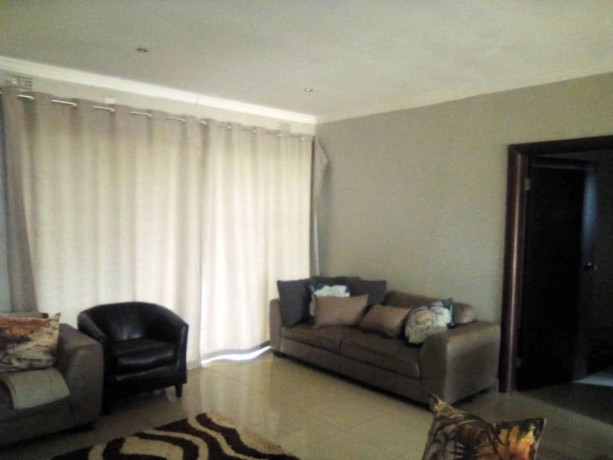 3-bedroom-house-for-rent-in-new-kasama-big-5
