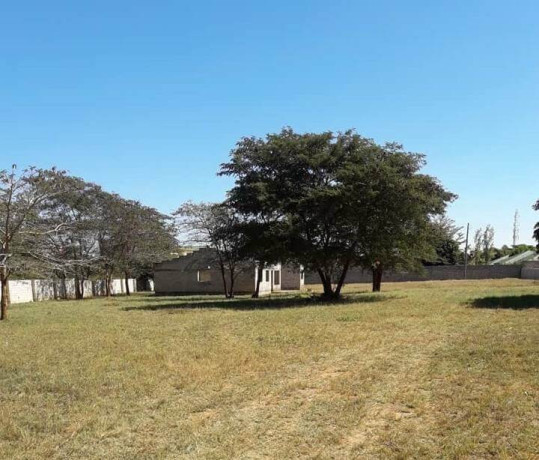 3-bedroom-flats-for-sale-in-woodlands-lusaka-big-3