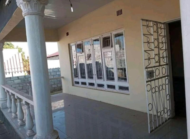 3-bedroom-house-for-rent-in-woodlands-big-2