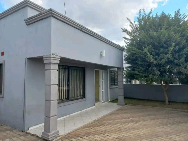 2-bedroom-flats-for-sale-in-woodlands-big-1