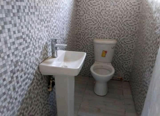 2-bedroom-flat-for-rent-in-chilenje-big-4