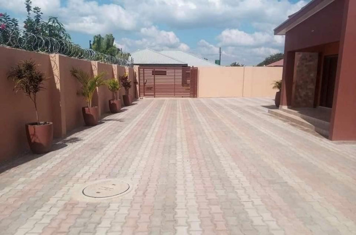 2-bedroom-flat-for-rent-in-chamba-valley-big-3