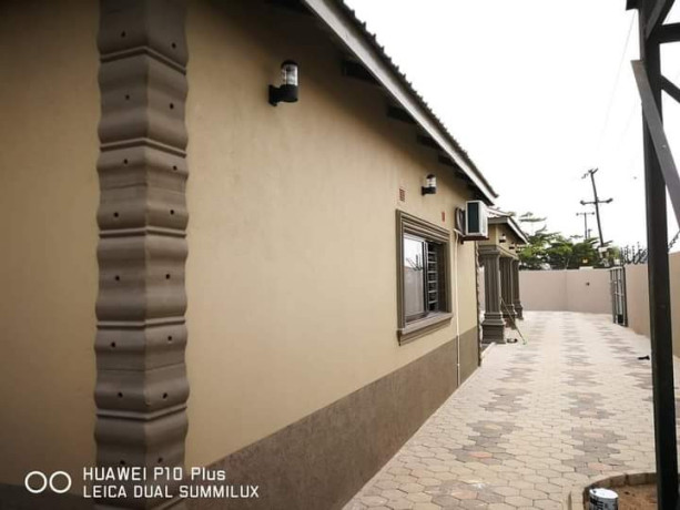 4-bedroom-flat-for-sale-in-salama-park-big-2