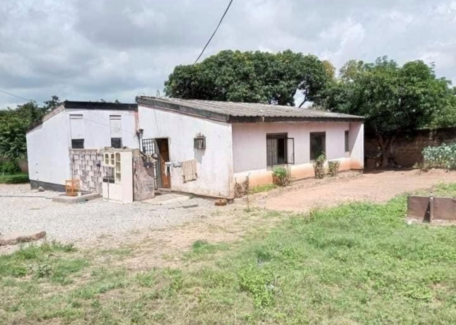 3-bedroom-house-for-sale-in-woodlands-big-2