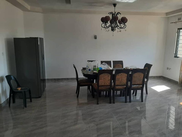 4-bedroom-farm-house-for-sale-in-10-miles-big-2