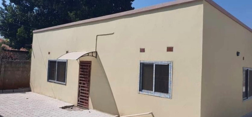 2-bedroom-flat-for-rent-in-woodlands-big-7