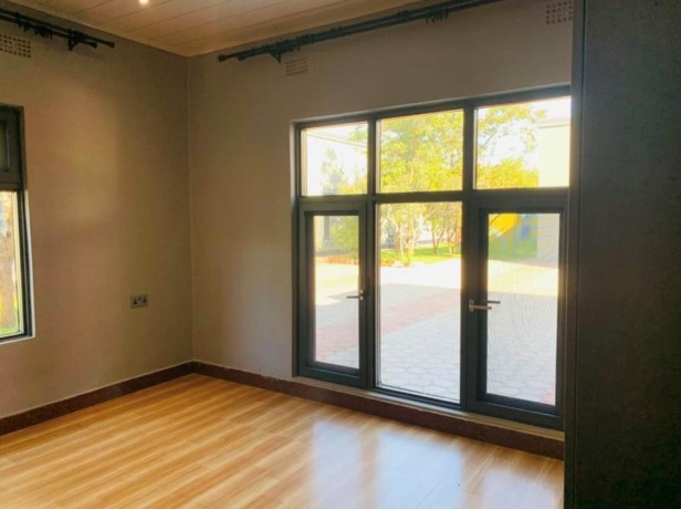 3-bedroom-flat-for-rent-in-new-kasama-big-3