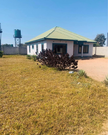 2-bedroom-house-for-sale-in-ibex-meanwood-big-1