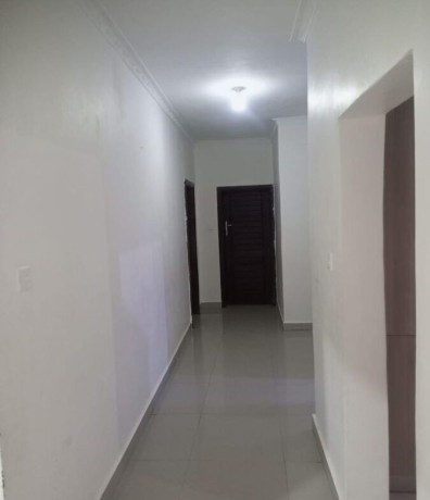 2-bedroom-flat-for-rent-in-makeni-big-5