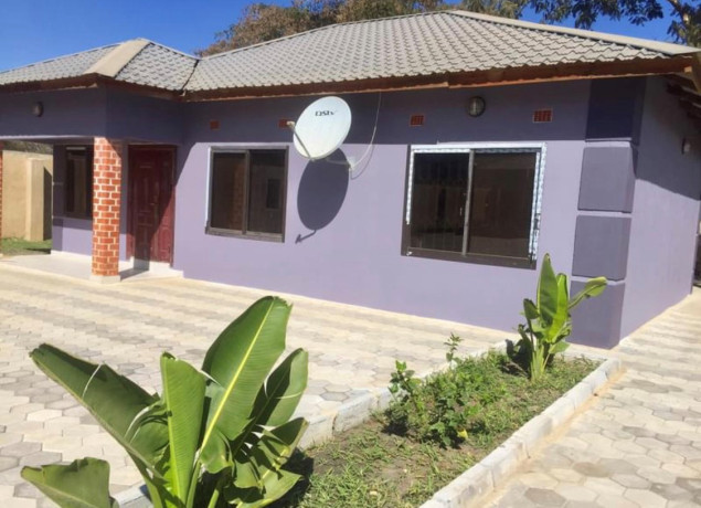 2-bedroom-flat-for-rent-in-makeni-big-0