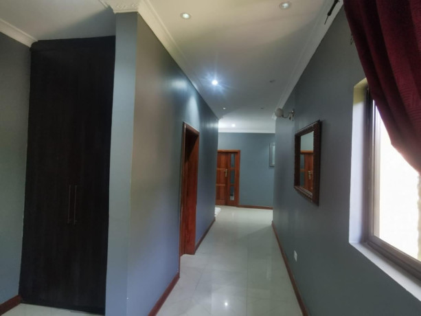 luxury-4-bedroom-house-for-sale-in-ibex-meanwood-big-8