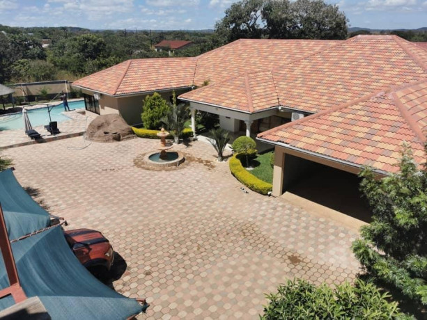 luxury-4-bedroom-house-for-sale-in-ibex-meanwood-big-0