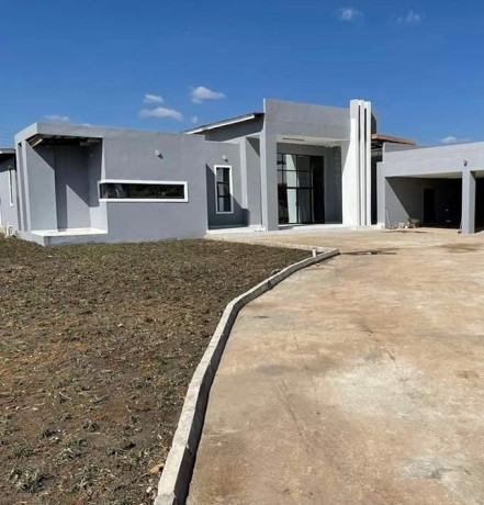 4-bedroom-house-for-sale-in-ibex-meanwood-big-9