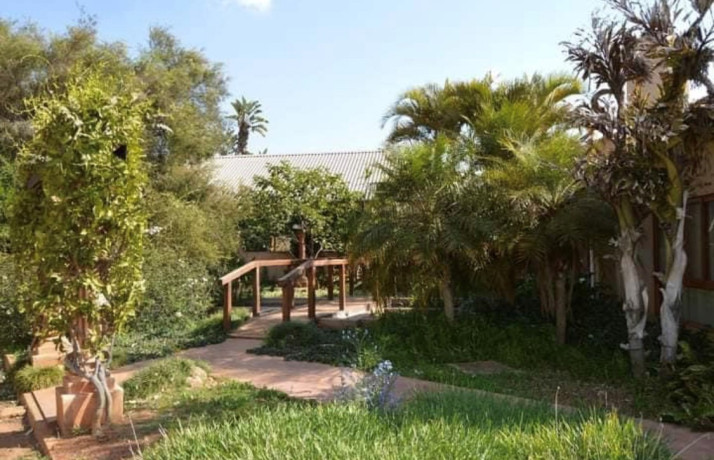 4-bedroom-house-for-sale-in-lilayi-big-2