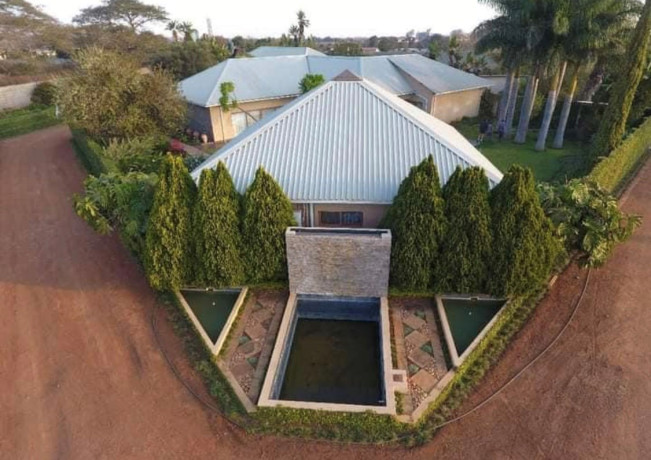 4-bedroom-house-for-sale-in-lilayi-big-0