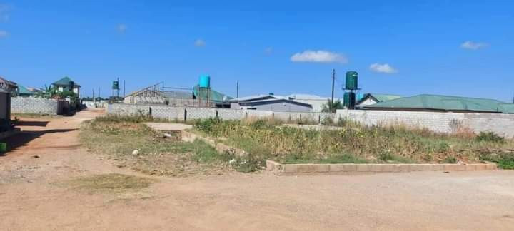 20-x-30-plot-for-sale-in-lilayi-big-4